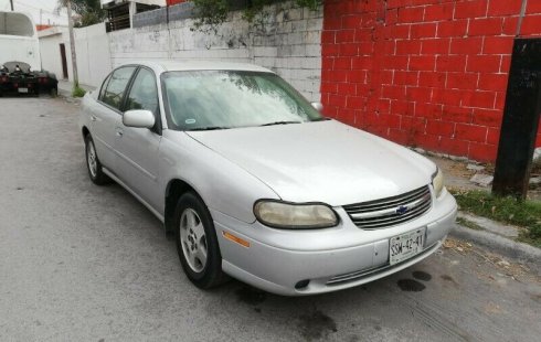 Chevrolet Malibu impecable en Nuevo León más barato imposible