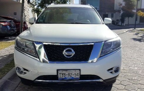 Quiero vender inmediatamente mi auto Nissan Pathfinder 2014 muy bien cuidado