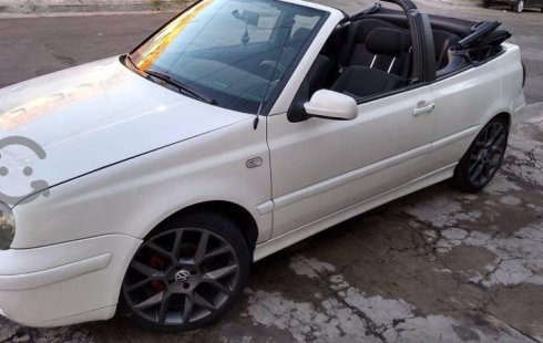 Coche impecable Smart Cabrio con precio asequible