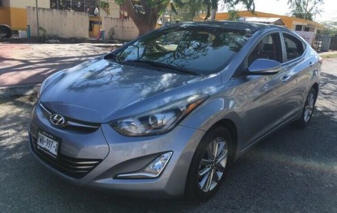 Hyundai Elantra 2015 barato en Mérida