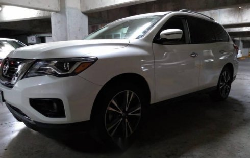 Pongo a la venta cuanto antes posible un Nissan Pathfinder en excelente condicción a un precio increíblemente barato