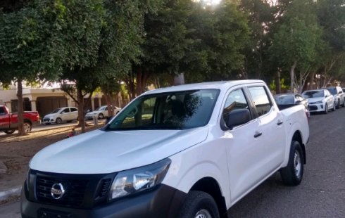 Quiero vender un Nissan NP300 en buena condicción