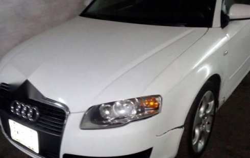Carro Audi A4 2007 de único propietario en buen estado