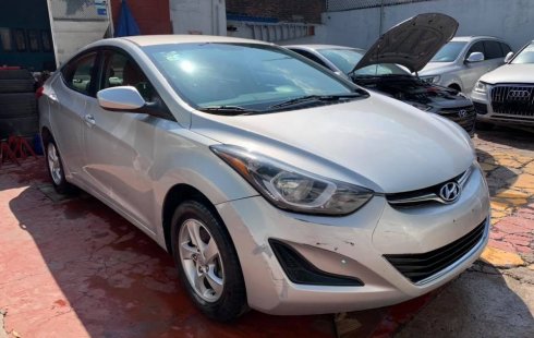 SHOCK!! Un excelente Hyundai Elantra 2015, contacta para ser su dueño
