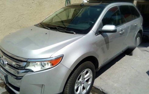 Pongo a la venta cuanto antes posible un Ford Edge en excelente condicción