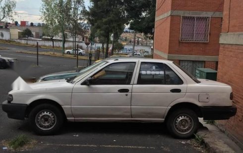 Un Nissan Tsuru 1999 impecable te está esperando