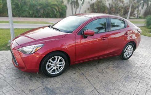 Toyota Yaris 2016 impecable