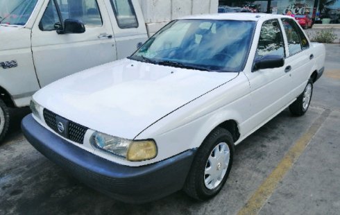 Tengo que vender mi querido Nissan Tsuru 2012 en muy buena condición