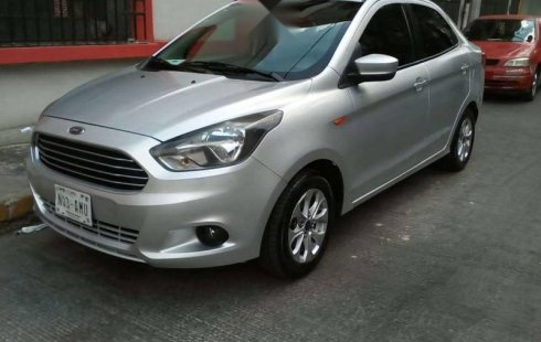 Quiero vender inmediatamente mi auto Ford Figo 2016