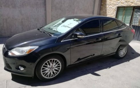 Quiero vender inmediatamente mi auto Ford Focus 2012 muy bien cuidado