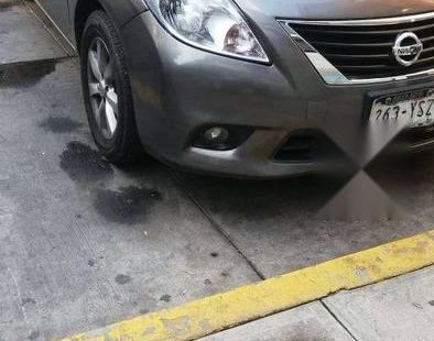 No te pierdas un excelente Nissan Versa 2013 Automático en Tlalpan