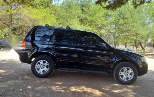 Vendo un Ford Escape impecable