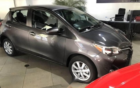 Toyota Yaris 2015 impecable