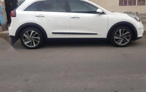 En venta un Kia Niro 2018 Automático en excelente condición