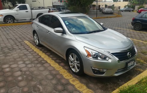 NISSAN ALTIMA 3.5 EXCLUSIVE V6 LA VERSIÓN MÁS EQUIPADA ¡Lujo Exclusivo!