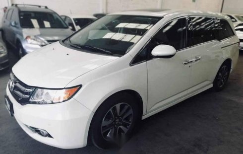 Honda Odyssey 2015 impecable