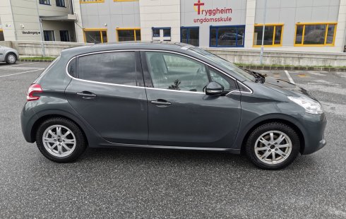 Peugeot 208 1,2 VTi 82hk 2013, 46 000 km