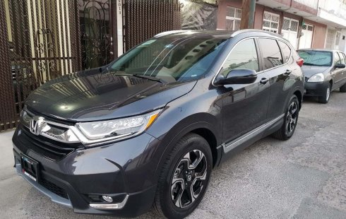 Pongo a la venta cuanto antes posible un Honda CR-V que tiene todos los documentos necesarios