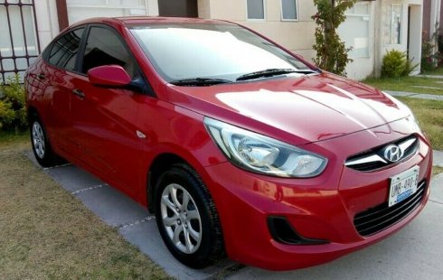 Coche impecable Dodge Attitude con precio asequible