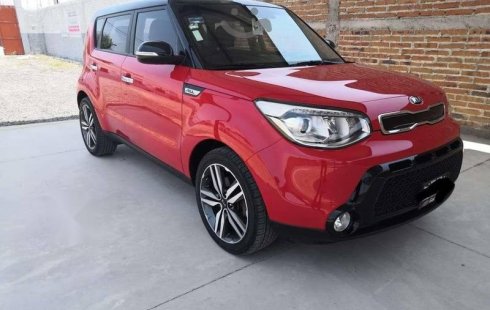 Tengo que vender mi querido Kia Soul 2016 en muy buena condición