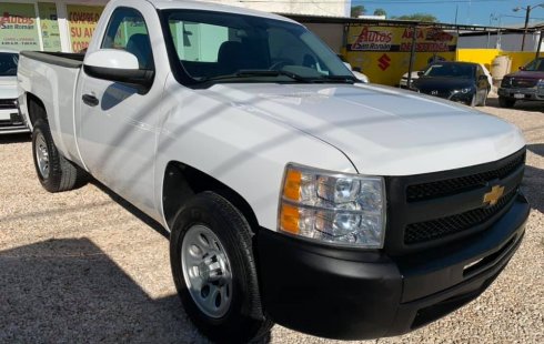 No te pierdas un excelente Chevrolet Silverado 1500 2012 Manual en Campeche