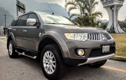 Mitsubishi Montero Sport Automático