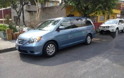 Pongo a la venta cuanto antes posible un Honda Odyssey que tiene todos los documentos necesarios