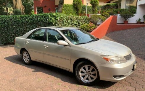 Se pone en venta un Toyota Camry