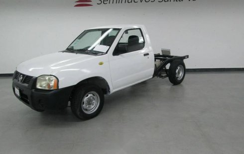 Precio de Nissan NP300 2010