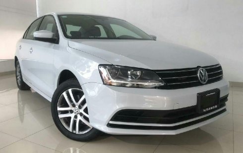 Vendo un carro Volkswagen Jetta 2018 excelente, llámama para verlo