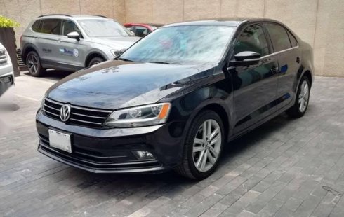 Pongo a la venta cuanto antes posible un Volkswagen Jetta en excelente condicción a un precio increíblemente barato