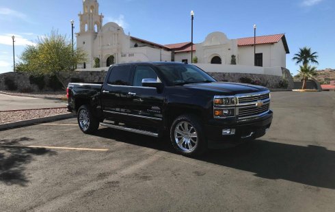 Chevrolet Cheyenne High Country 4*4 2015