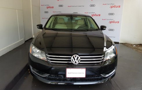 Volkswagen Passat 2.5 Sportline AT