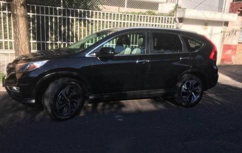 En venta un Honda CR-V 2016 Automático en excelente condición