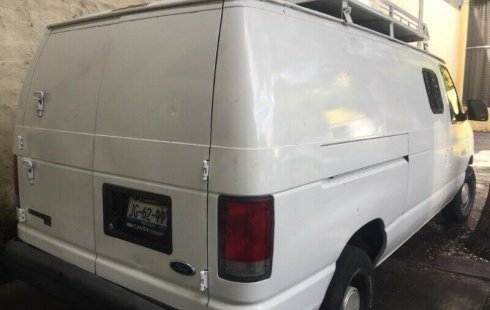 Quiero vender urgentemente mi auto Ford E-150 1998 muy bien estado