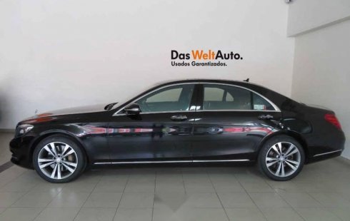 Un Mercedes-Benz Clase SL 2014 impecable te está esperando