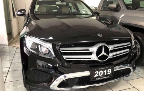 Pongo a la venta cuanto antes posible un Mercedes-Benz Clase GLC en excelente condicción
