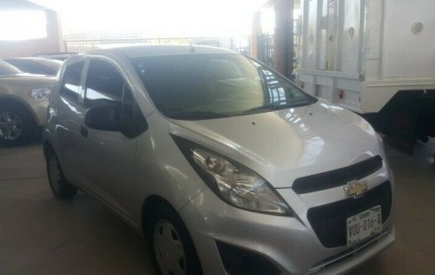 Tengo que vender mi querido Chevrolet Spark 2016 en muy buena condición