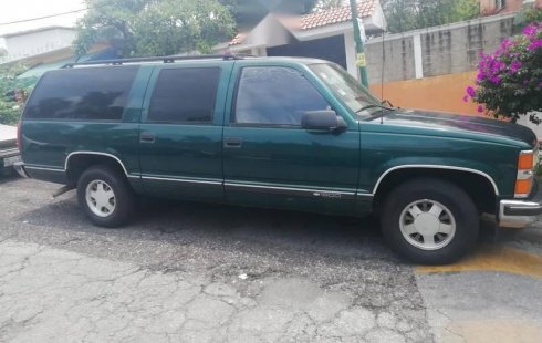 Chevrolet Suburban 1999 en Cuernavaca