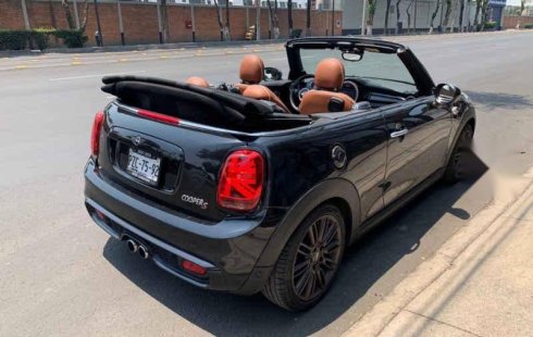 Coche impecable Mini Cooper Convertible con precio asequible