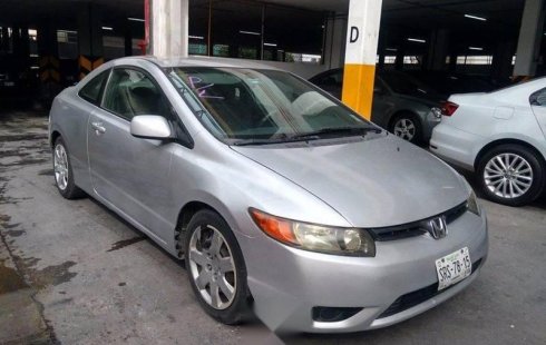 Vendo un Honda Civic impecable
