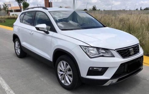 Me veo obligado vender mi carro Seat Ateca 2017 por cuestiones económicas