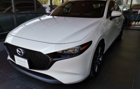 Pongo a la venta un Mazda 3 en excelente condicción