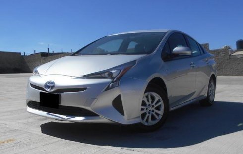 Se vende un Toyota Prius de segunda mano