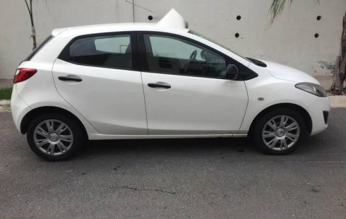 Urge!! Un excelente Mazda 2 2013 Automático vendido a un precio increíblemente barato en Monterrey