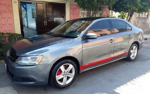 Quiero vender un Volkswagen Jetta usado