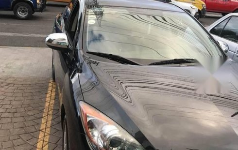 En venta un Mazda 3 2013 Manual en excelente condición