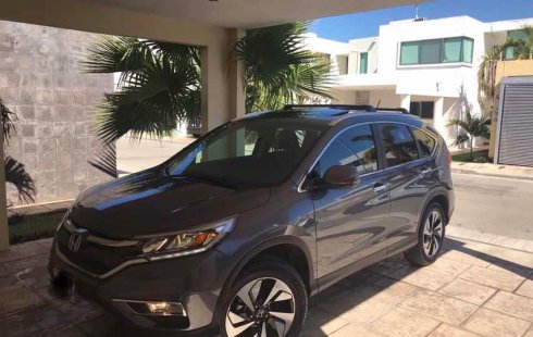 En venta un Honda CR-V 2016 Manual en excelente condición
