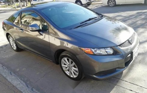 Quiero vender inmediatamente mi auto Honda Civic 2012 muy bien cuidado