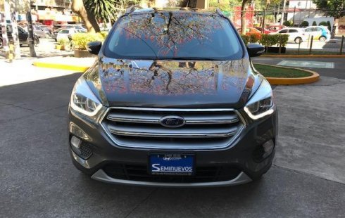 SHOCK!! Un excelente Ford Escape 2017, contacta para ser su dueño